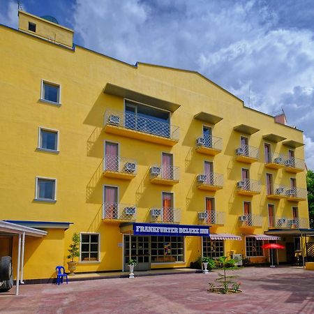 Frankfurter Deluxe Inn Cebu Kültér fotó