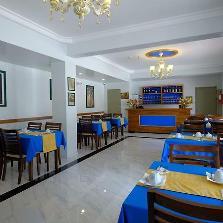 Frankfurter Deluxe Inn Cebu Kültér fotó