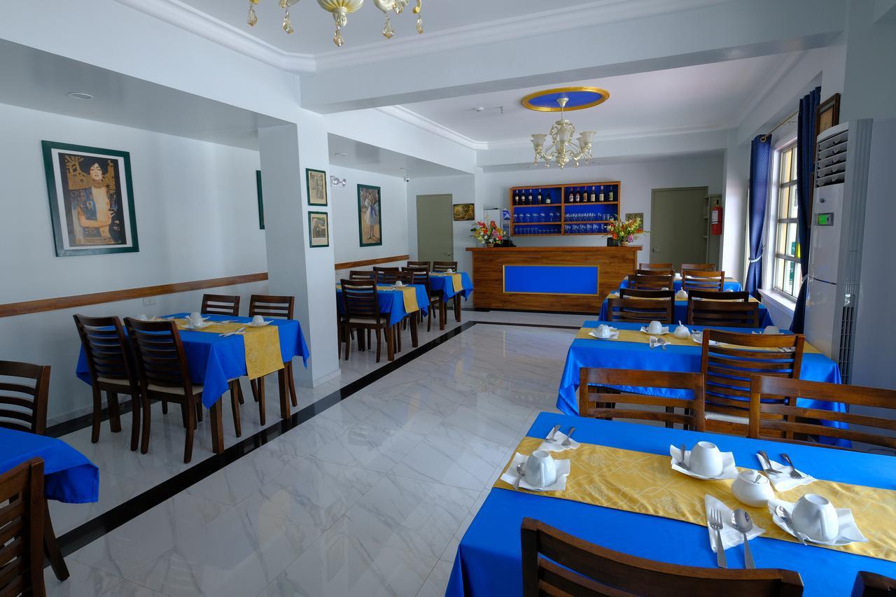 Frankfurter Deluxe Inn Cebu Kültér fotó
